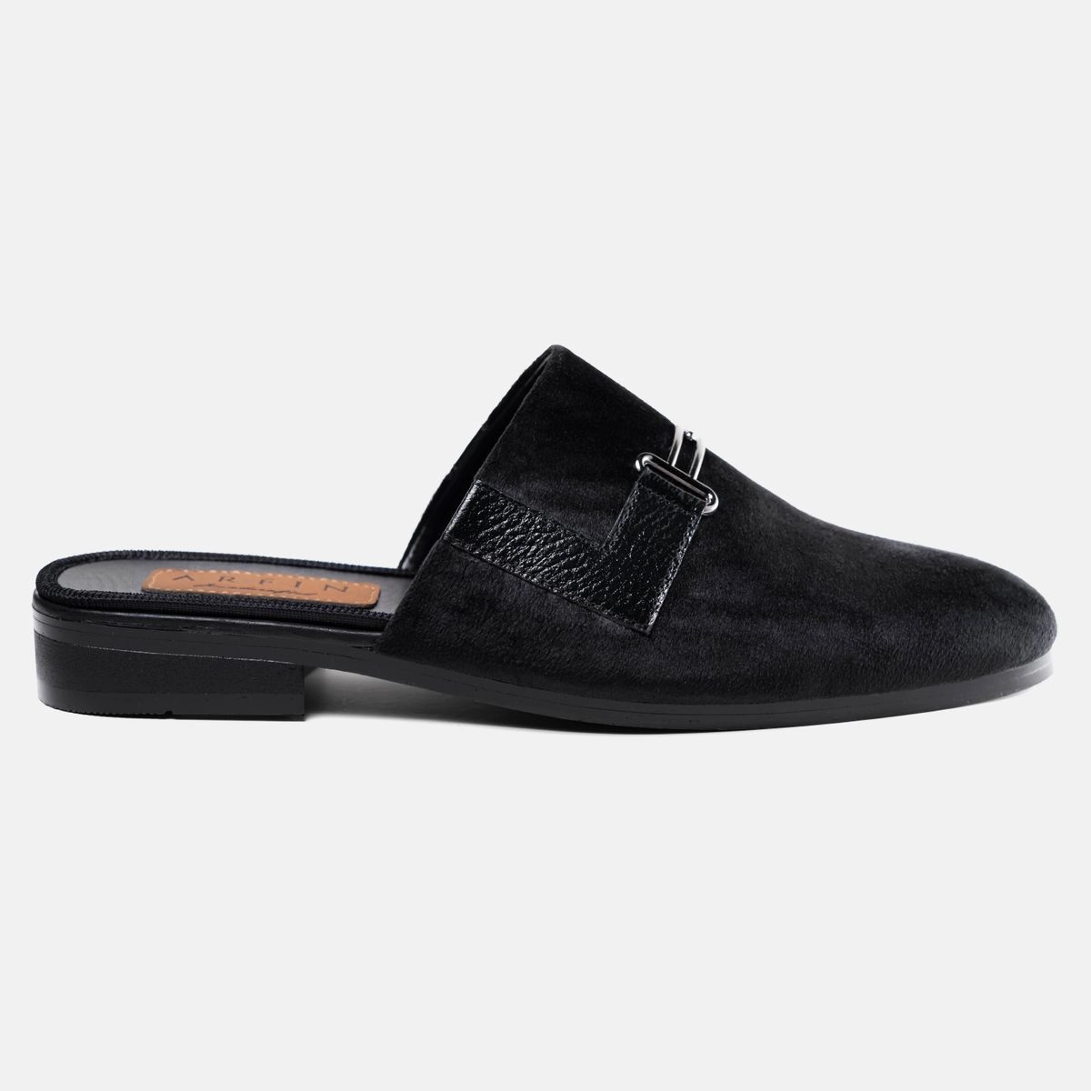 Round Half Shoe Black