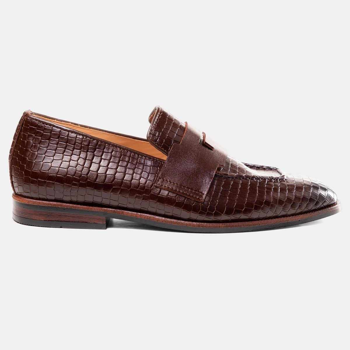 C Penny Cocoa Embossed Brown