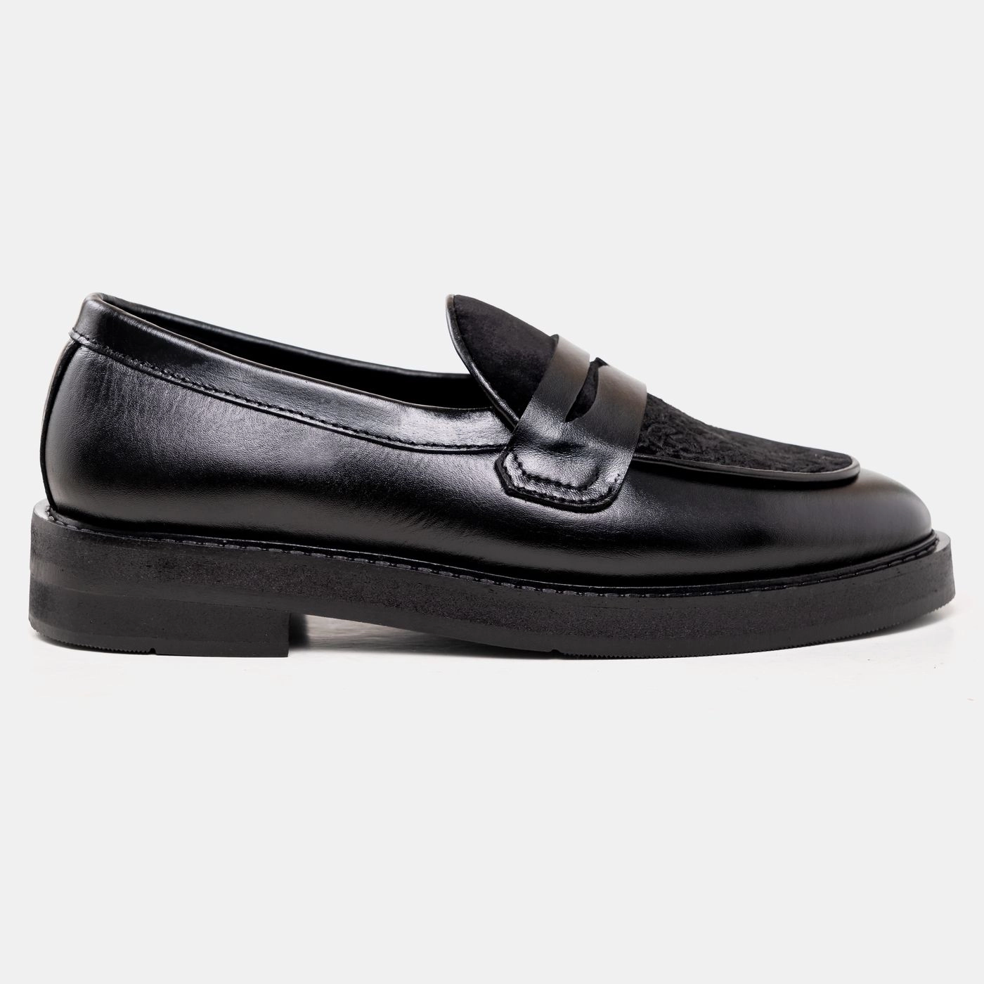 Signature Embroidery Penny Loafer Black